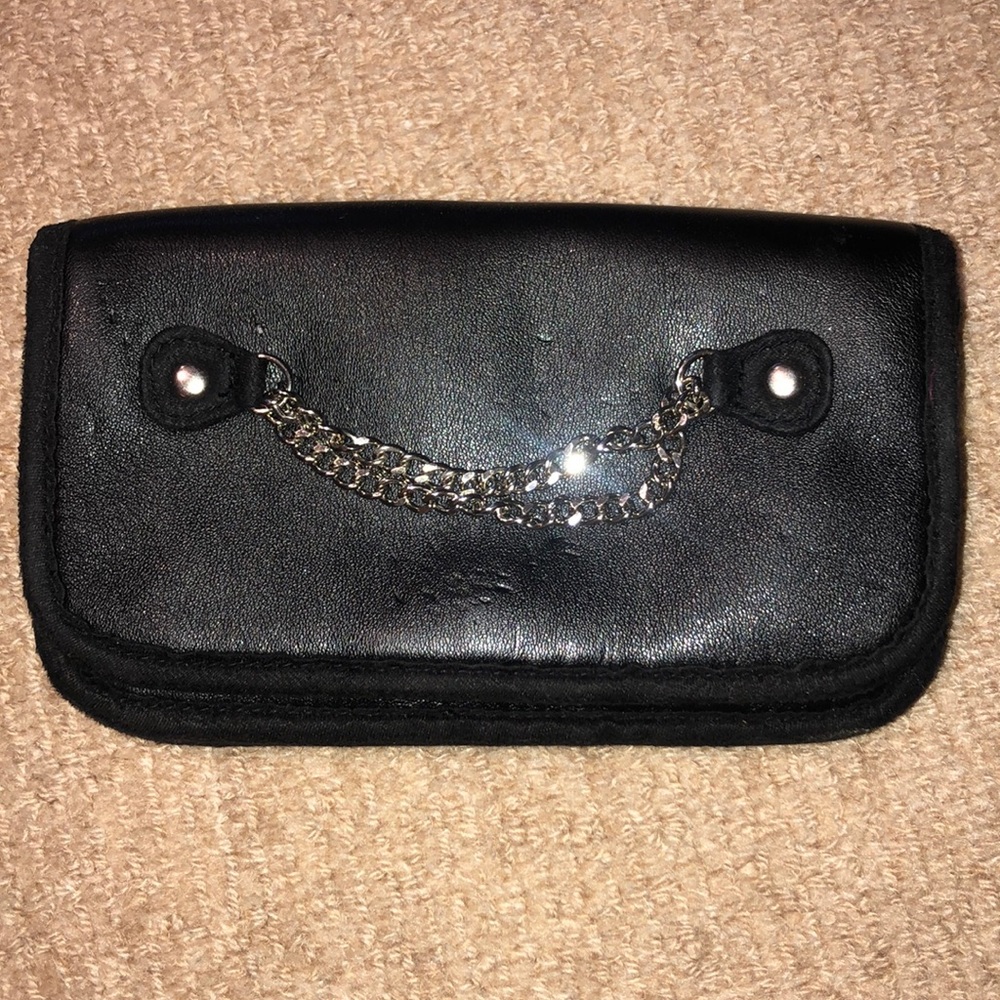 black purse with chain